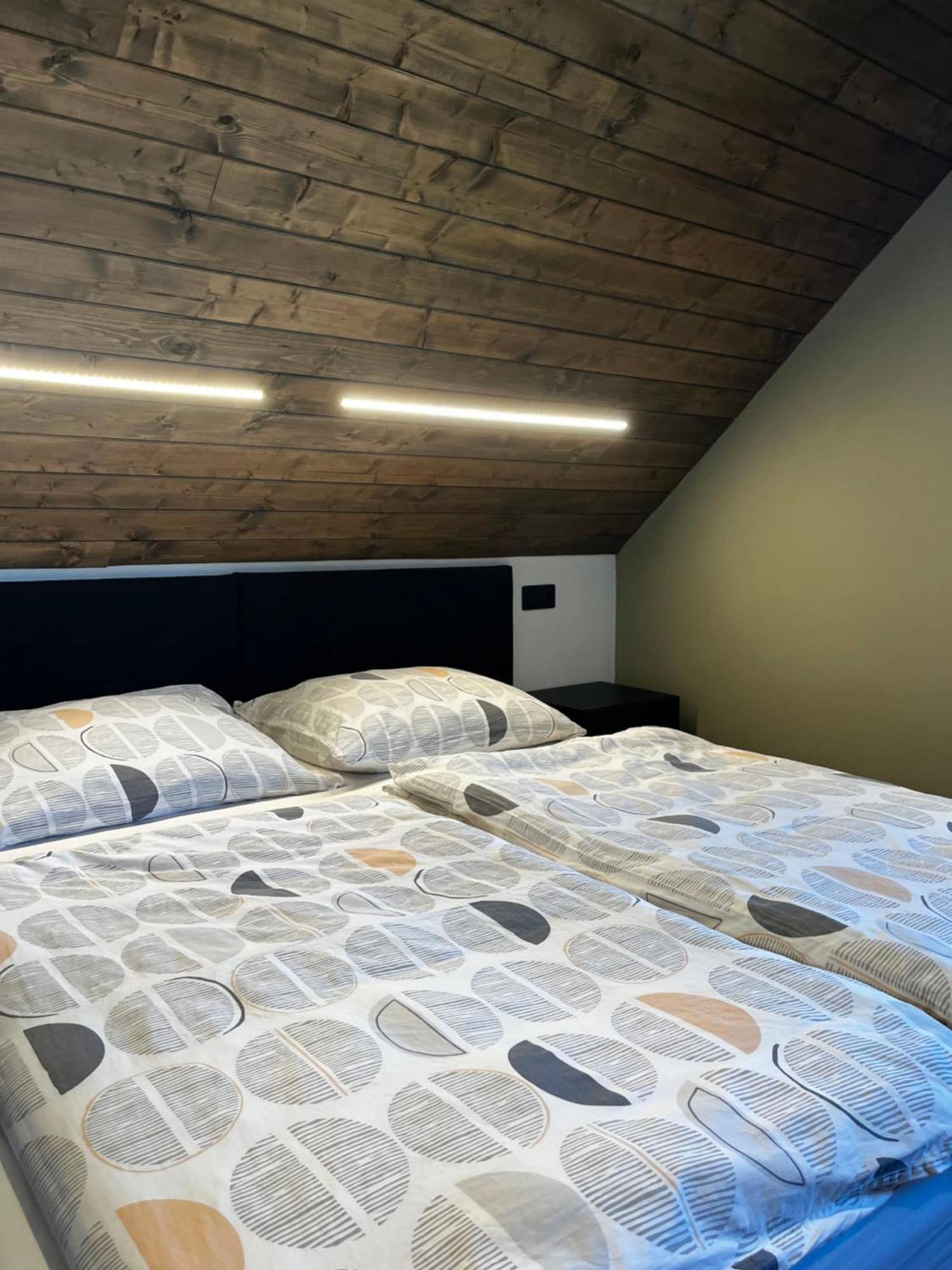 Apartmany Vlachovice Luaran gambar